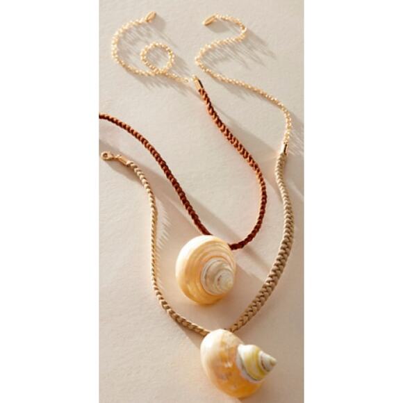 Free People Seashell Choker NWT $68 MSRP - Picture 1 of 2